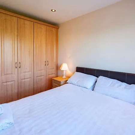 Ardkilly Ridge, Town,sleeps 8