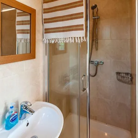 Ardkilly Ridge, Town,sleeps 8 * 金塞尔