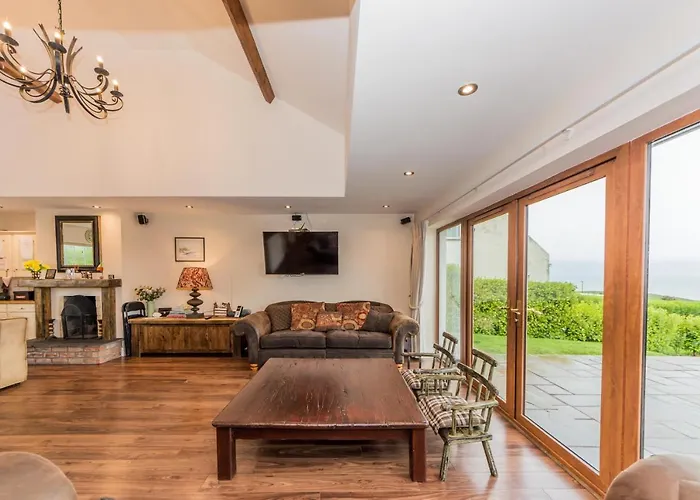 Hébergement de vacances Ardkilly Ridge, Town,sleeps 8 *