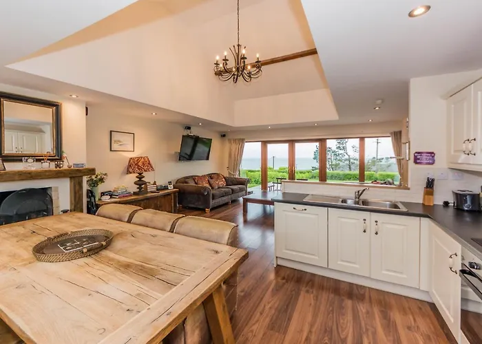 Ardkilly Ridge, Town,sleeps 8 Kinsale