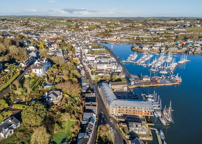 Ardkilly Ridge, Town,sleeps 8 Hébergement de vacances Kinsale