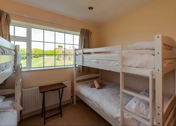 Hébergement de vacances Ardkilly Ridge, Town,sleeps 8 *